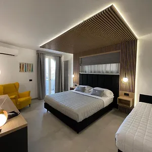 https://taormina-rooms.sicilyhotelsitaly.net